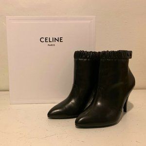 [SOLD] NIB CELINE S19 Triangle Heel Ankle Boots W Sz 37.5